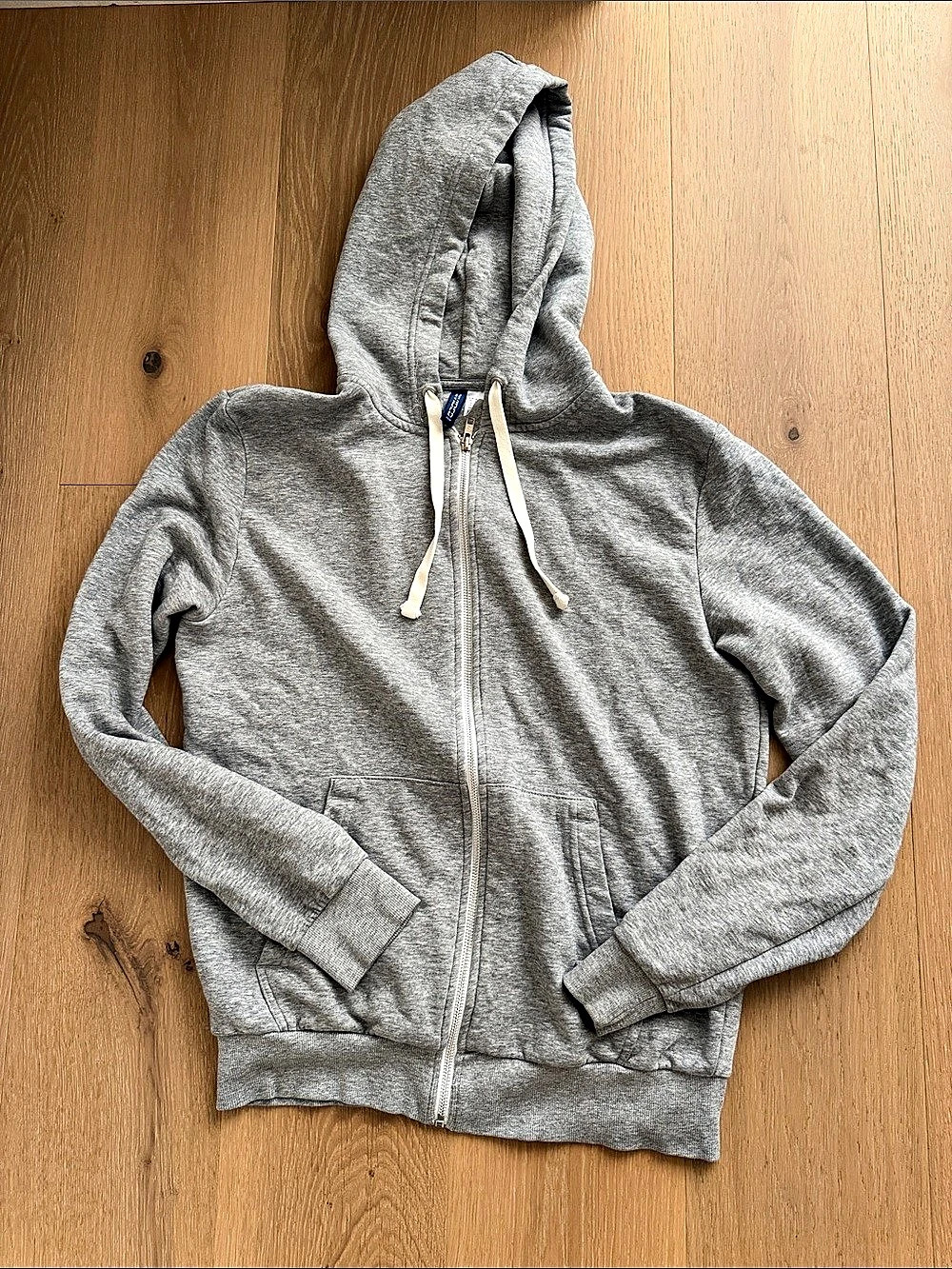 H&Medium Divided Zip-Up Hoodie Gray Zip Hoodie Size Medium